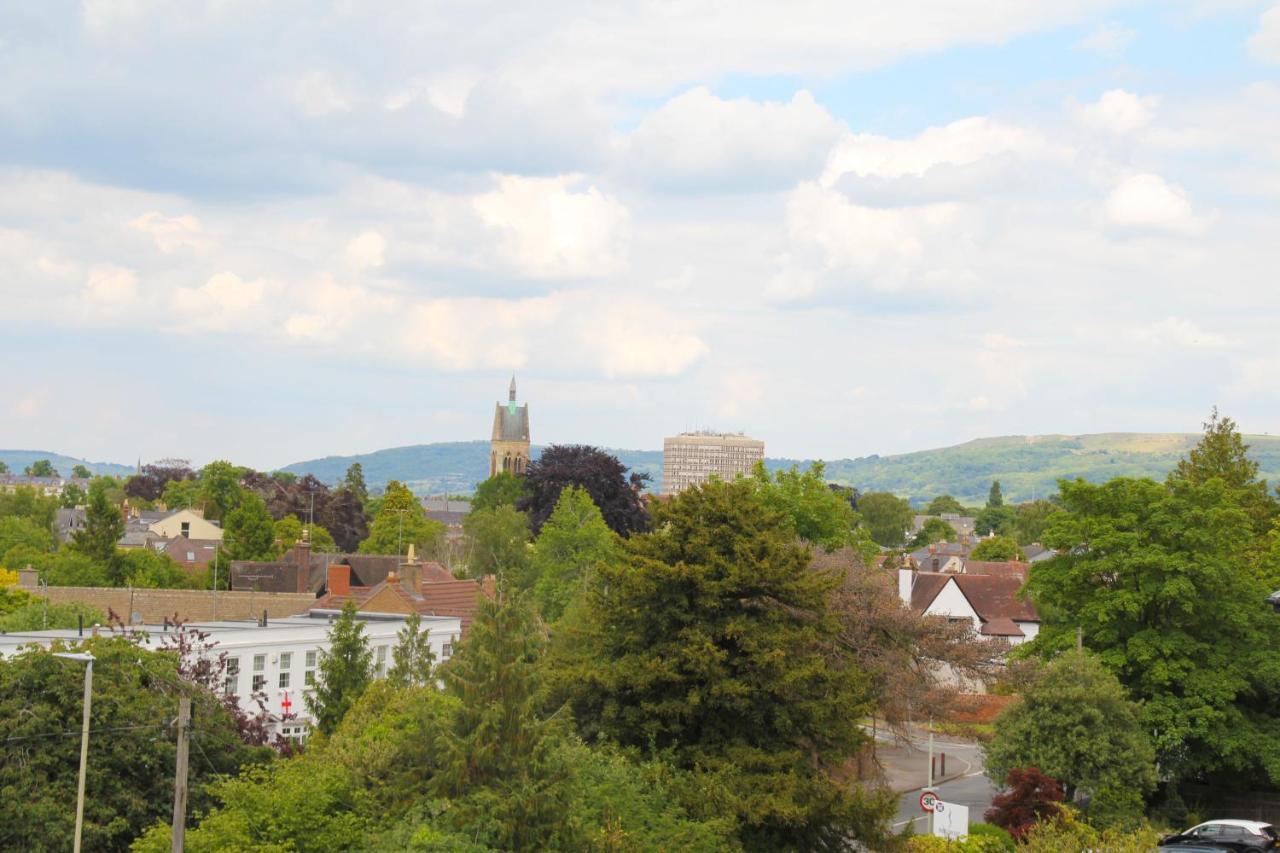 Spacious 3Br Victorian Cheltenham Loft Flat In Cotswolds - Free Parking Exterior foto