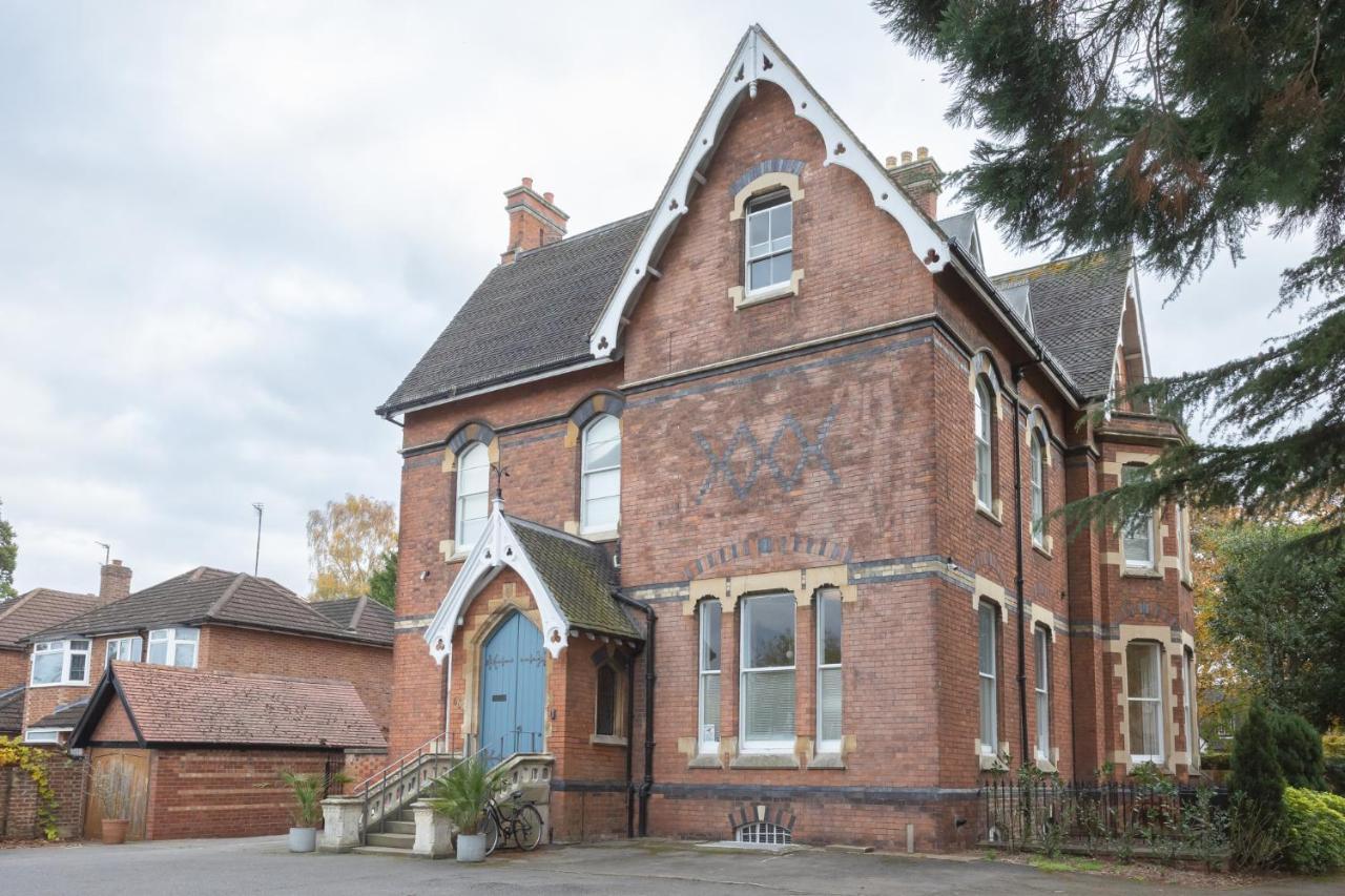 Spacious 3Br Victorian Cheltenham Loft Flat In Cotswolds - Free Parking Exterior foto