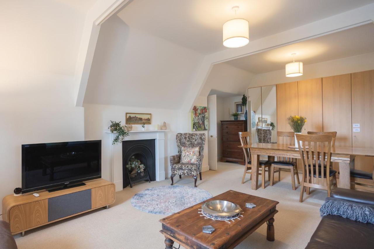 Spacious 3Br Victorian Cheltenham Loft Flat In Cotswolds - Free Parking Exterior foto